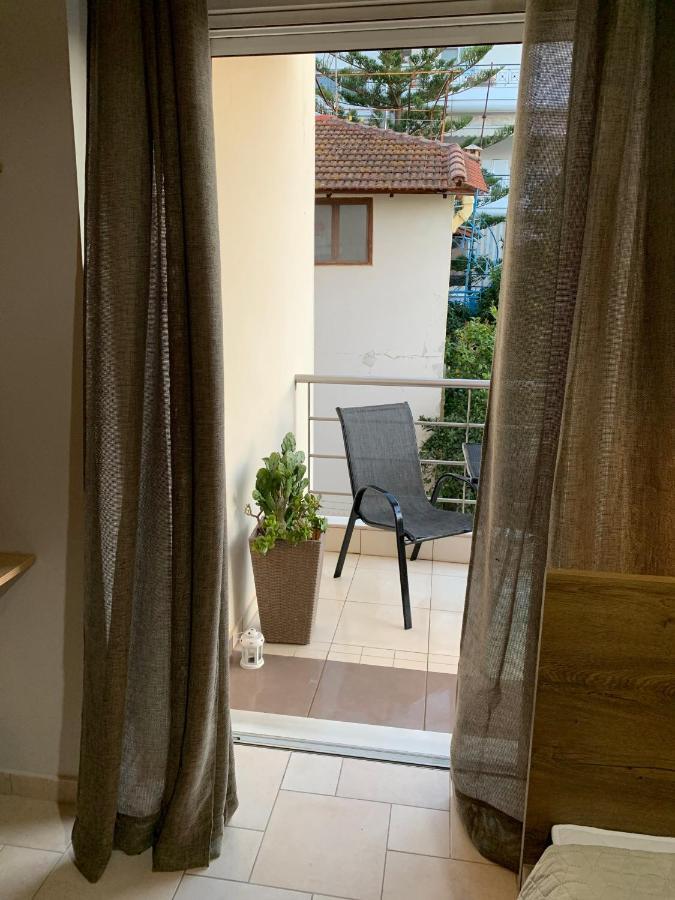 Hommie Apartment Amaliada Kültér fotó