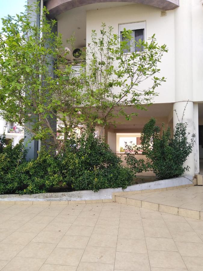 Hommie Apartment Amaliada Kültér fotó