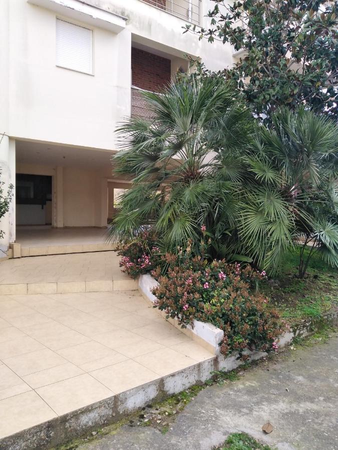Hommie Apartment Amaliada Kültér fotó